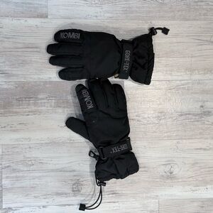 KOMBI Black GORE-TEX Women's Gloves